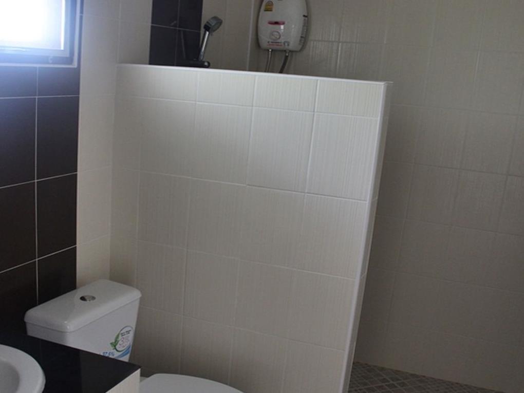 Resort Railumpoo Nakhon Sawan Exterior foto